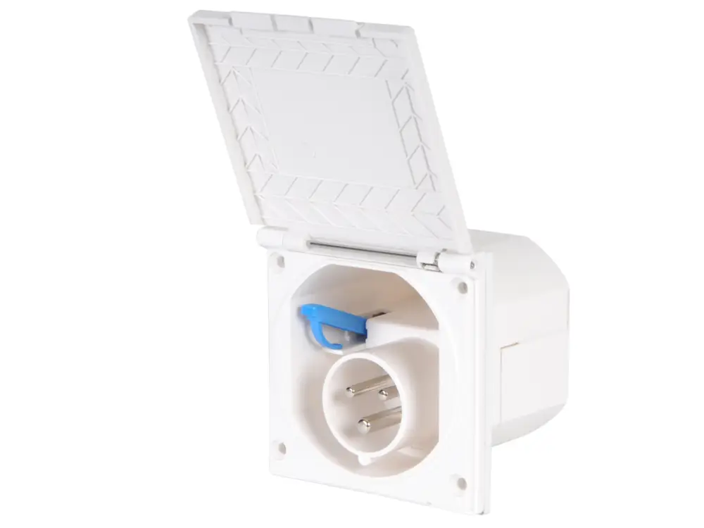 Haba presa CEE a muro bianco Must-Have