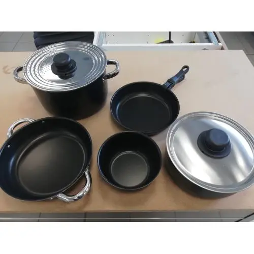 POPOTE SET DI PENTOLE BLACK COMET 22-8 Pz Offerta Speciale