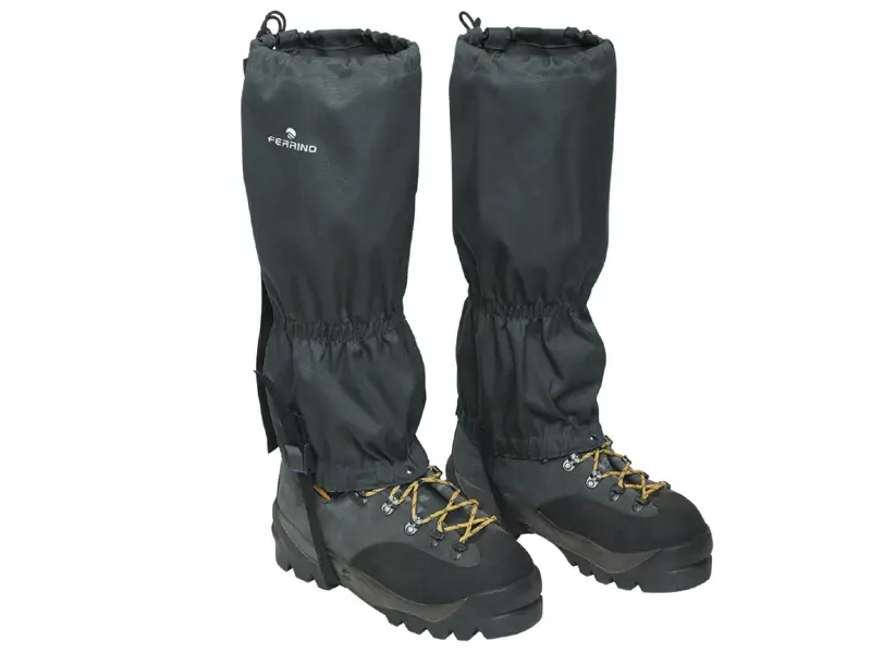 Esclusivo Stelvio Black