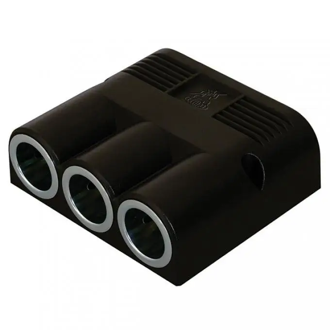 Presa tripla da montare ProCar 12-24 V Spedizione Espresso