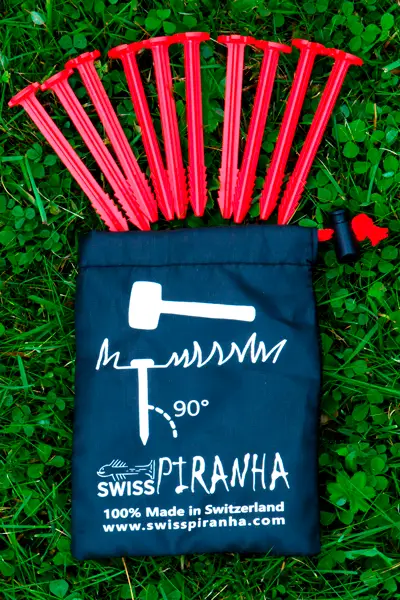 Picchetto da tenda Swiss Piranha RT90 rosso 9 cm Must-Have